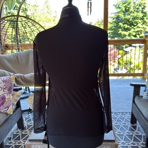 OZAI N KU | Sheer Long Sleeve - Picture 5 of 10